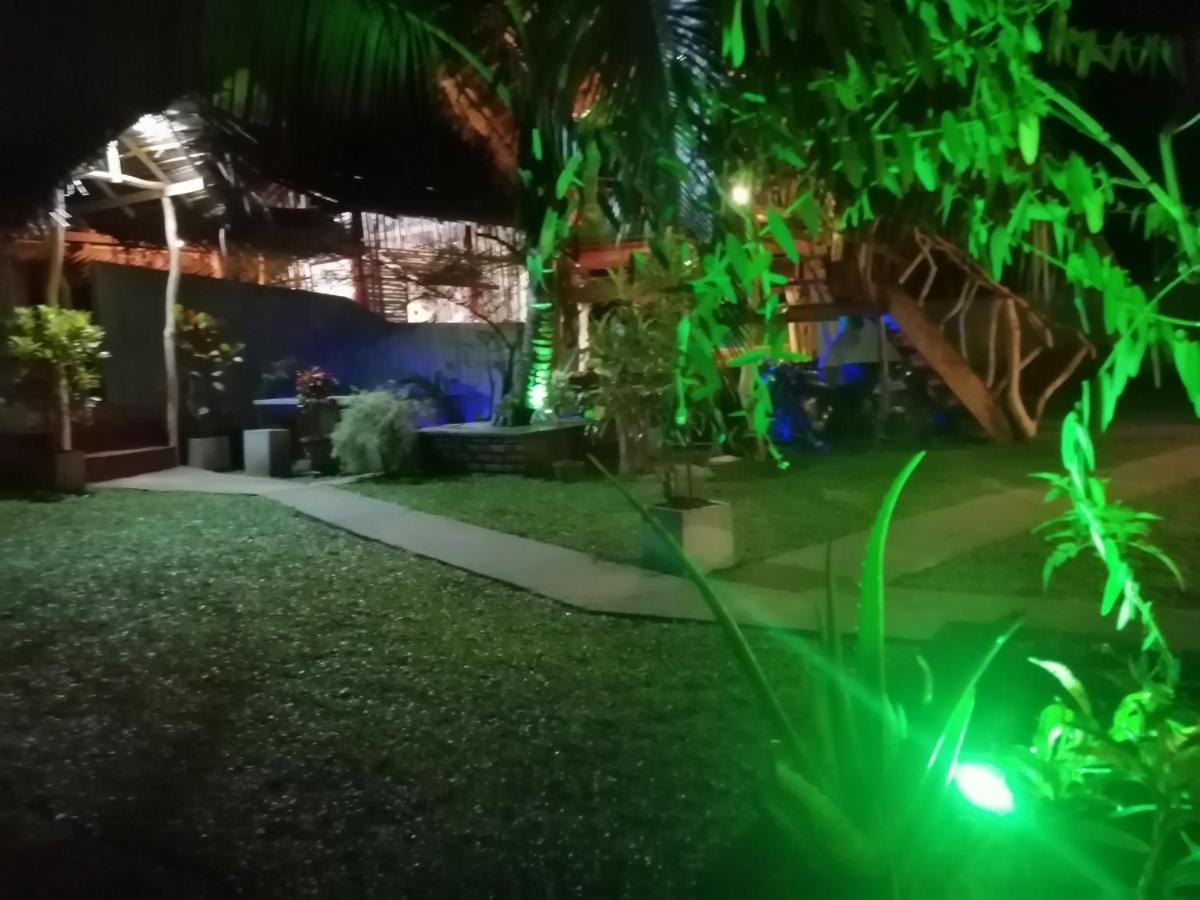Visu Villa Hotel Habarana Exterior photo