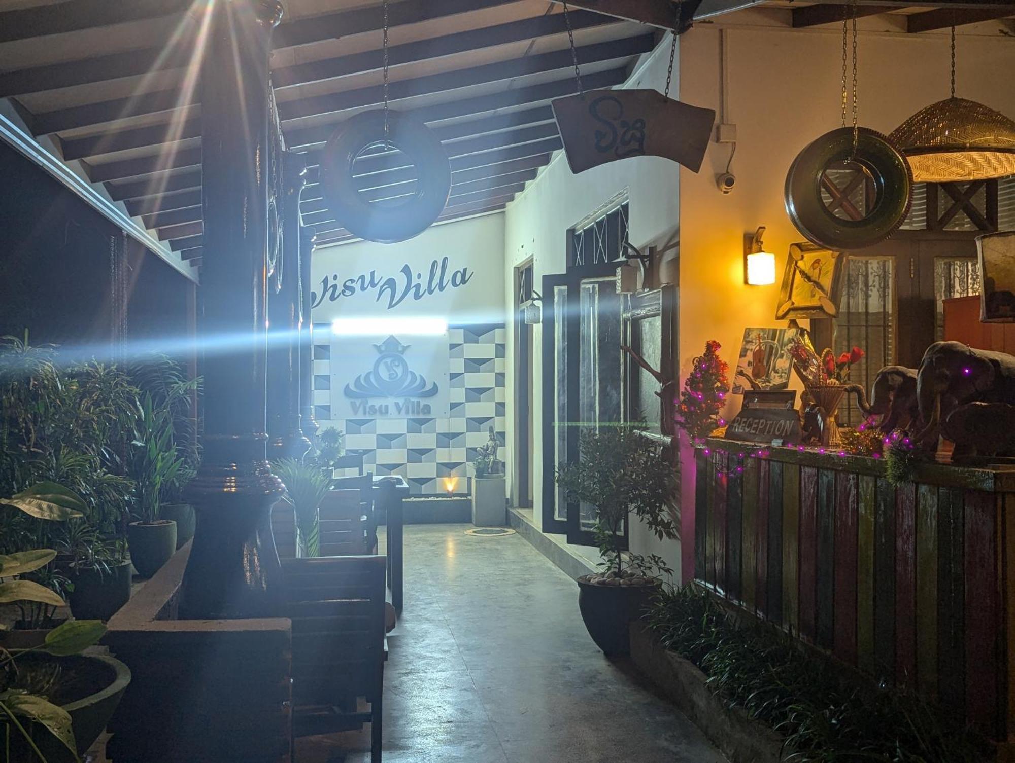Visu Villa Hotel Habarana Exterior photo