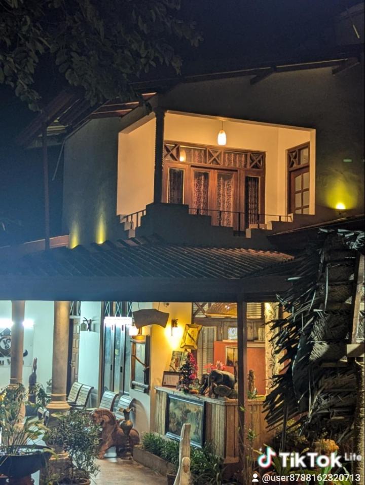 Visu Villa Hotel Habarana Exterior photo